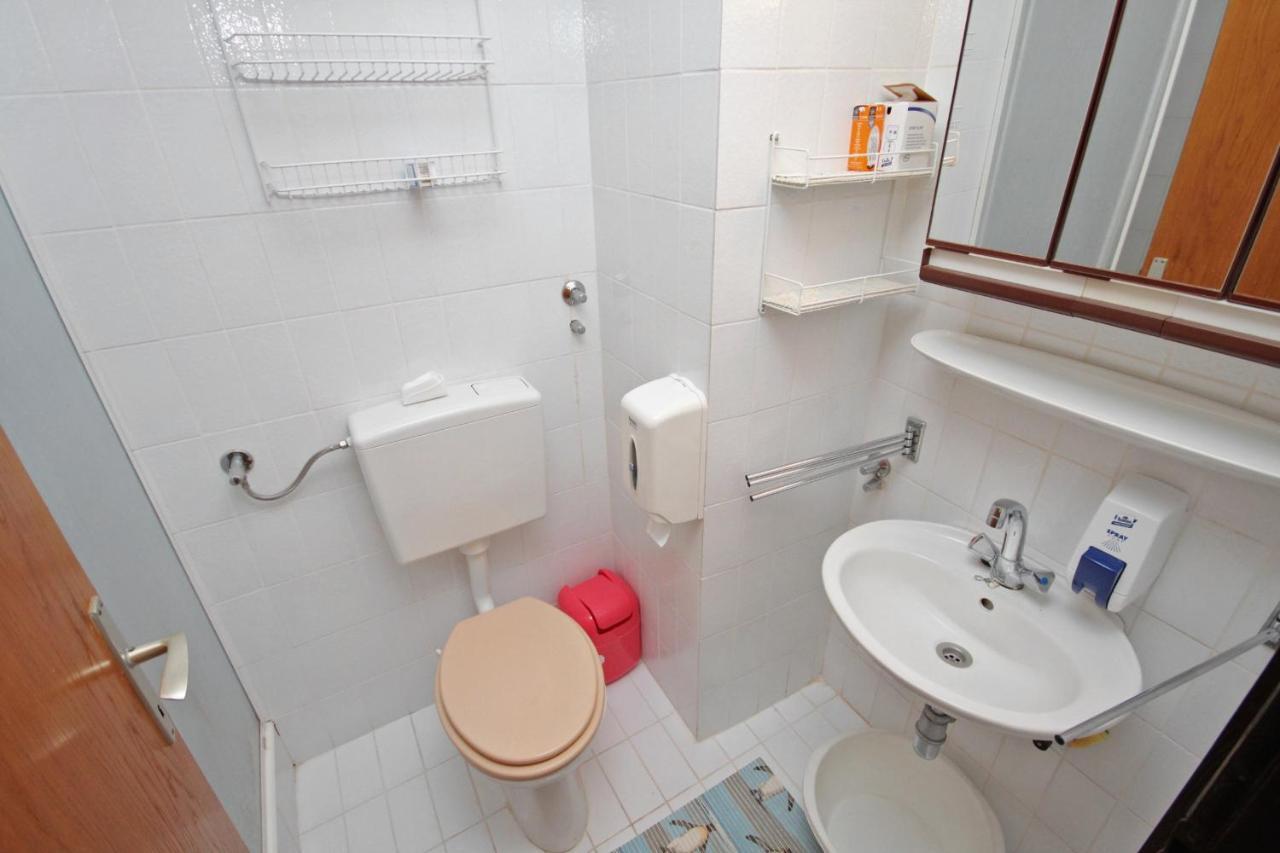 Apartments And Rooms With Parking Space Klenovica, Novi Vinodolski - 5590 Zewnętrze zdjęcie